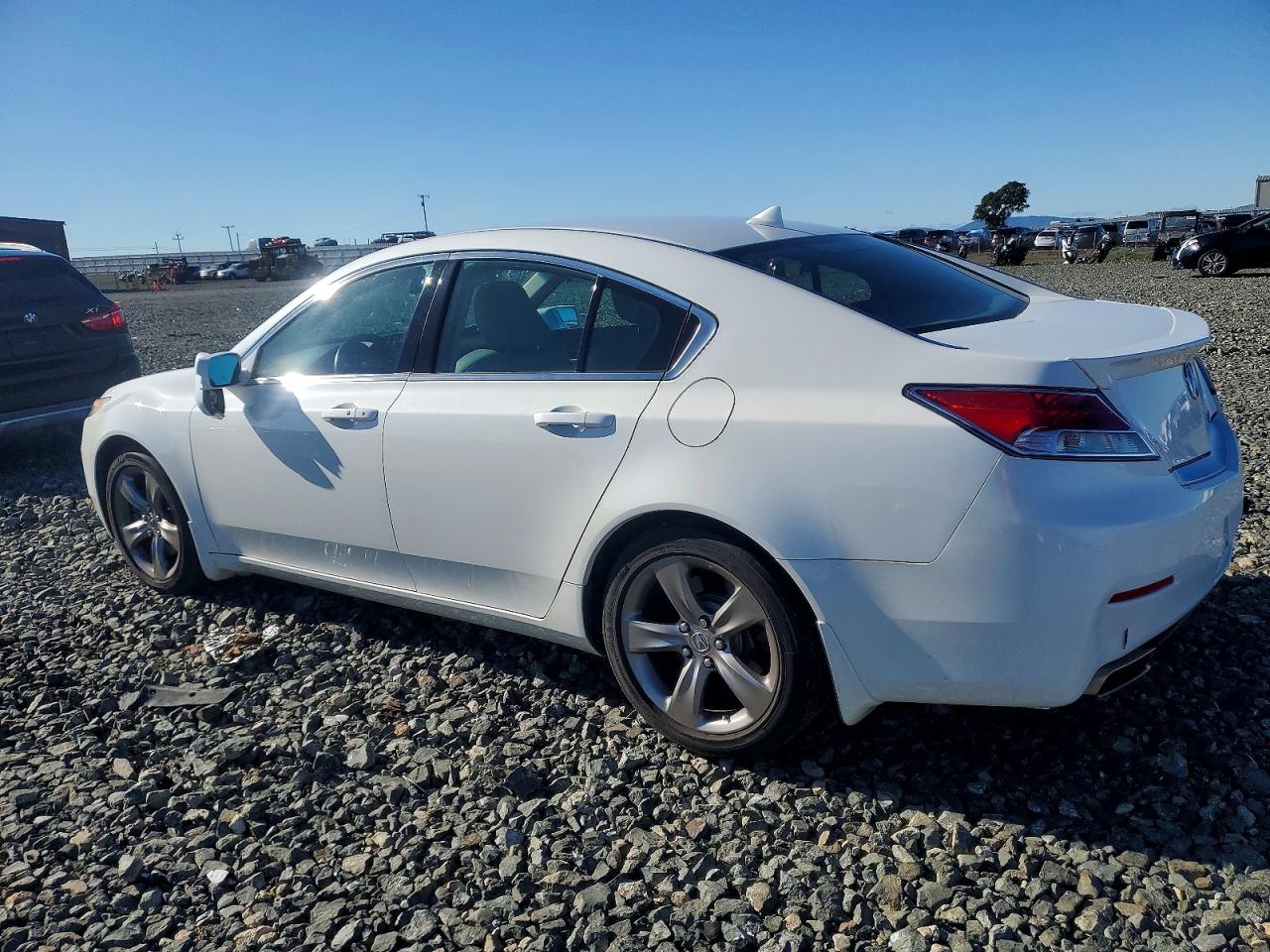 2013 ACURA TL TECH photo 2
