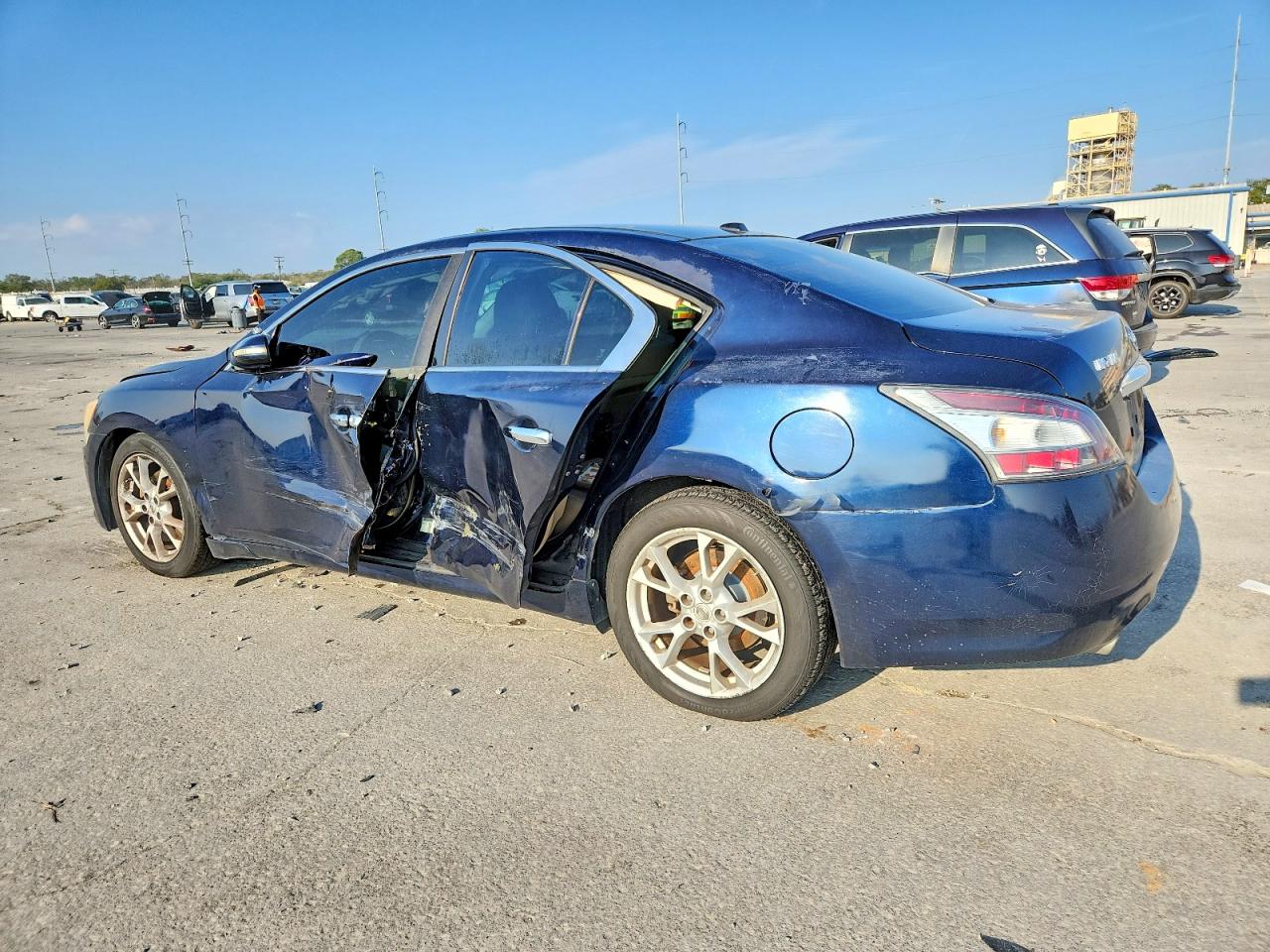 2013 NISSAN MAXIMA S photo 2
