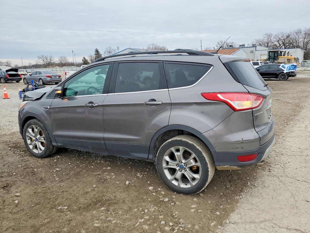 2013 FORD ESCAPE SEL photo 2