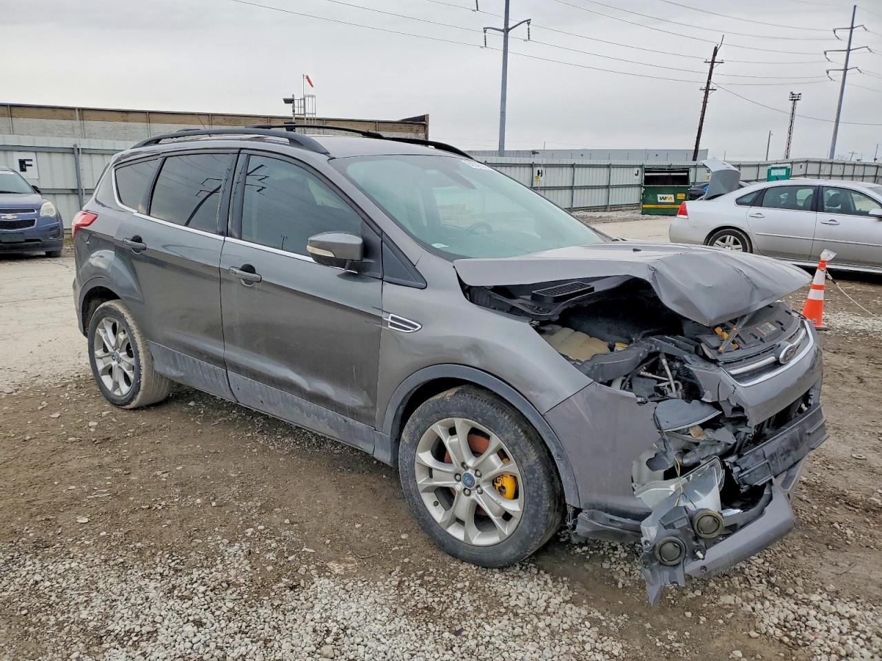 2013 FORD ESCAPE SEL photo 4