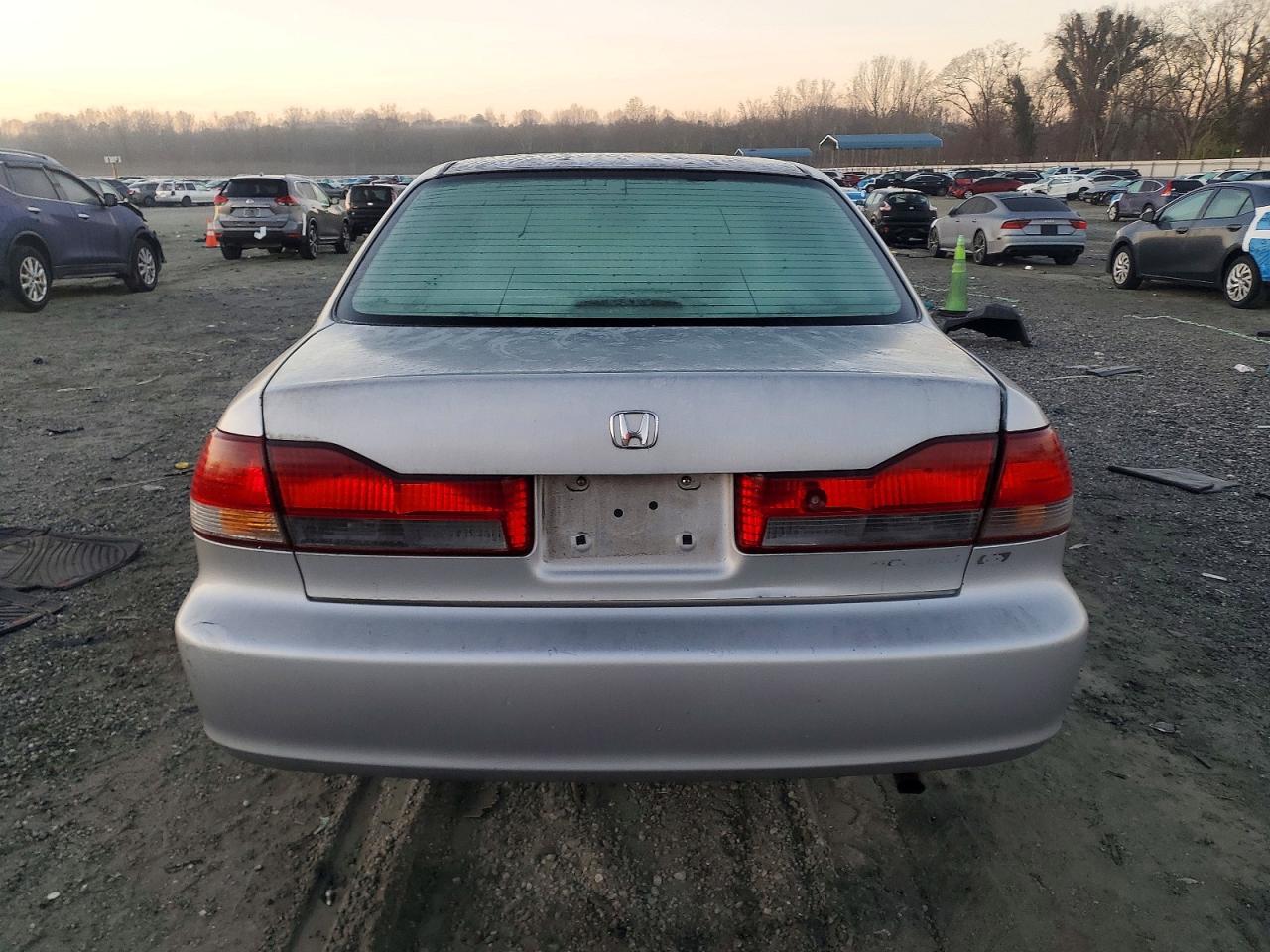 2002 HONDA ACCORD photo 6