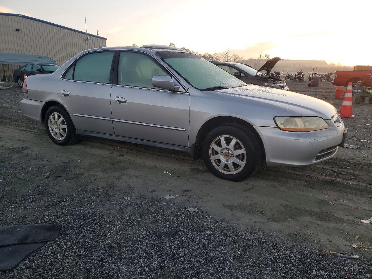 2002 HONDA ACCORD photo 4