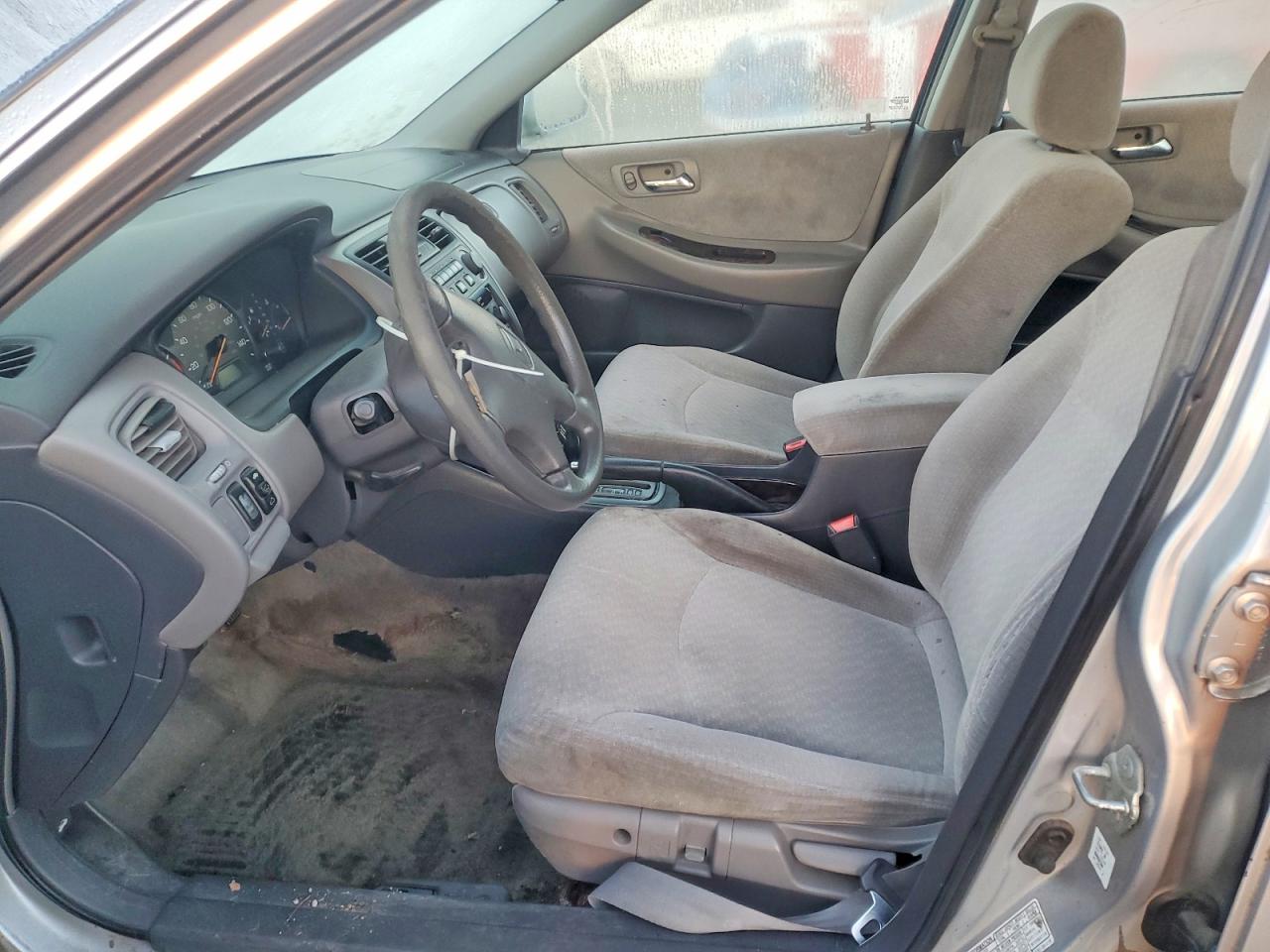 2002 HONDA ACCORD photo 7