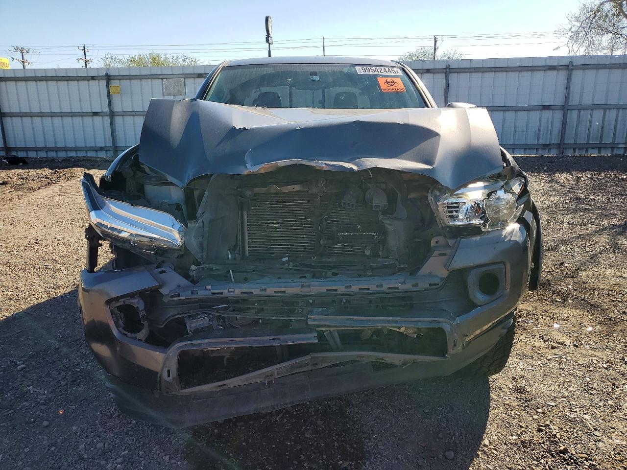 2017 TOYOTA TACOMA DOUBLE CAB photo 5