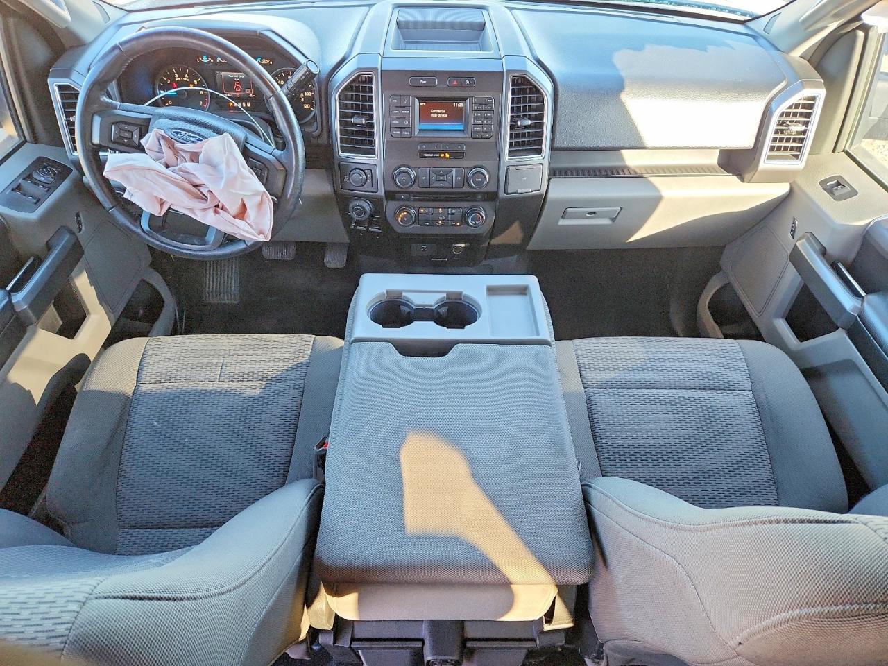 2017 FORD F150 photo 8