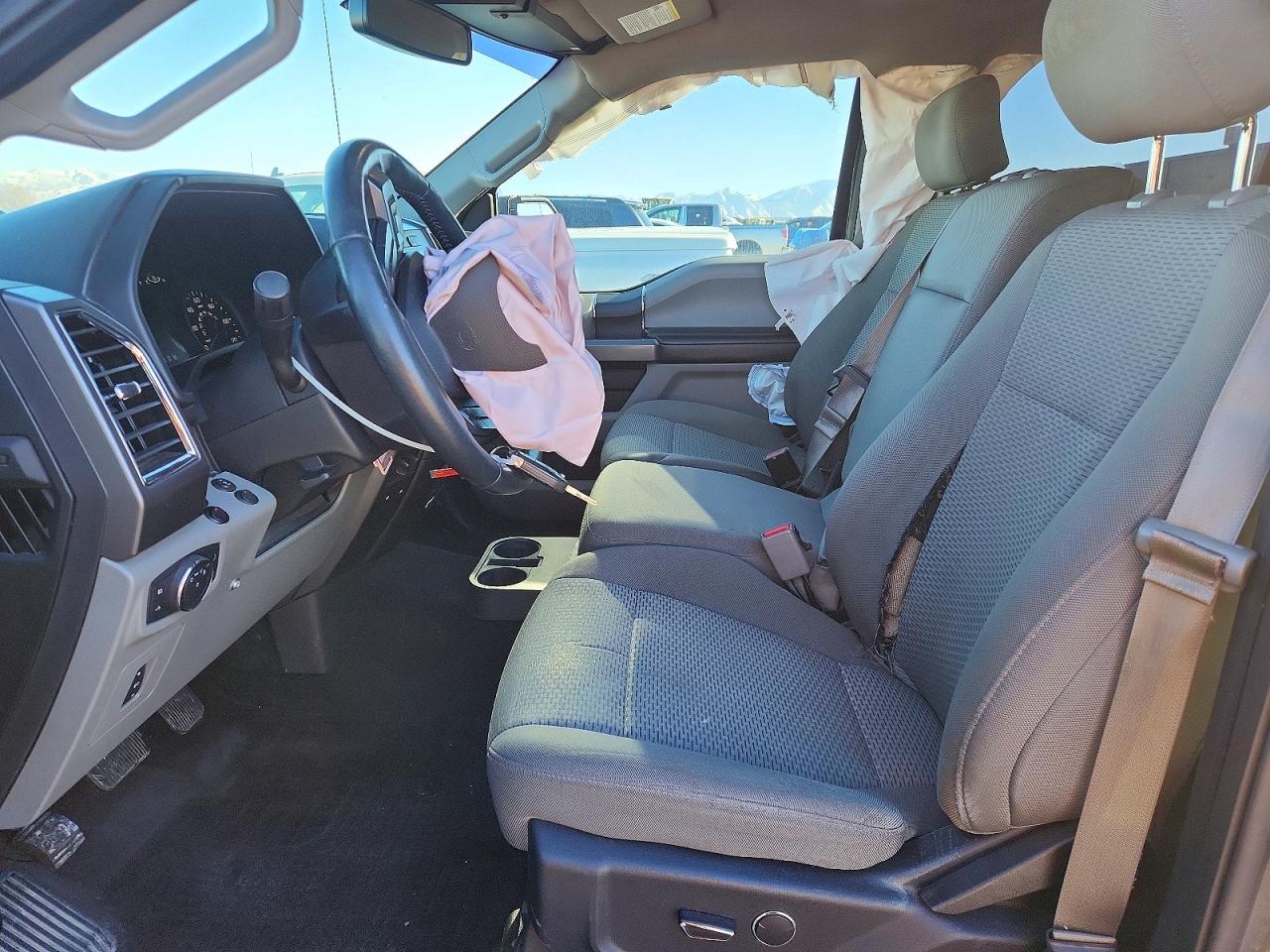 2017 FORD F150 photo 7
