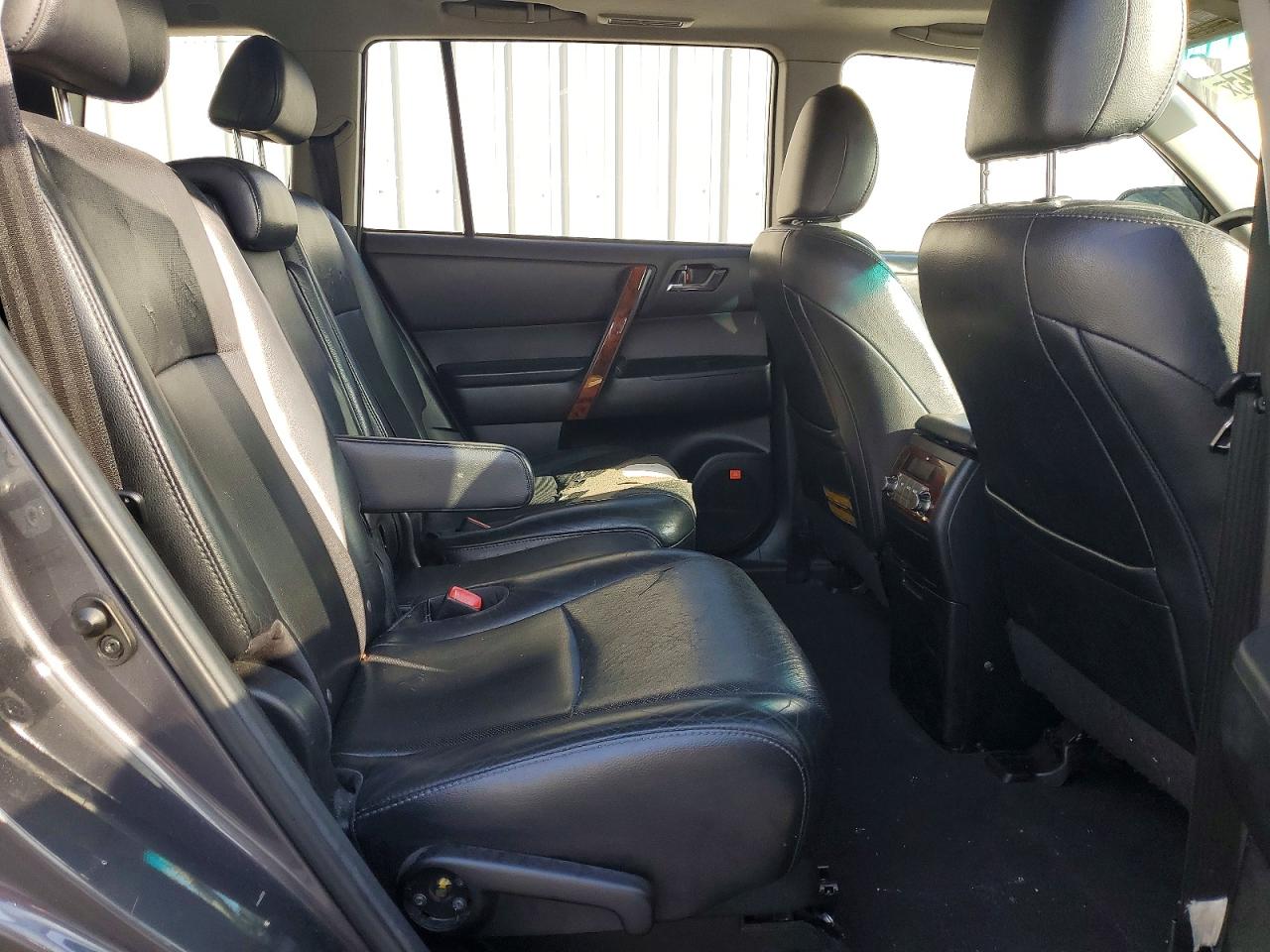2012 TOYOTA HIGHLANDER LIMITED photo 11
