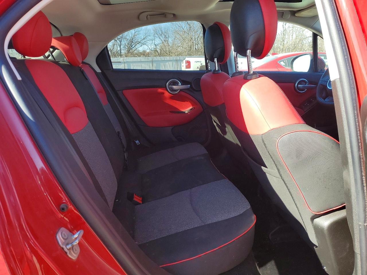 2016 FIAT 500X EASY photo 10