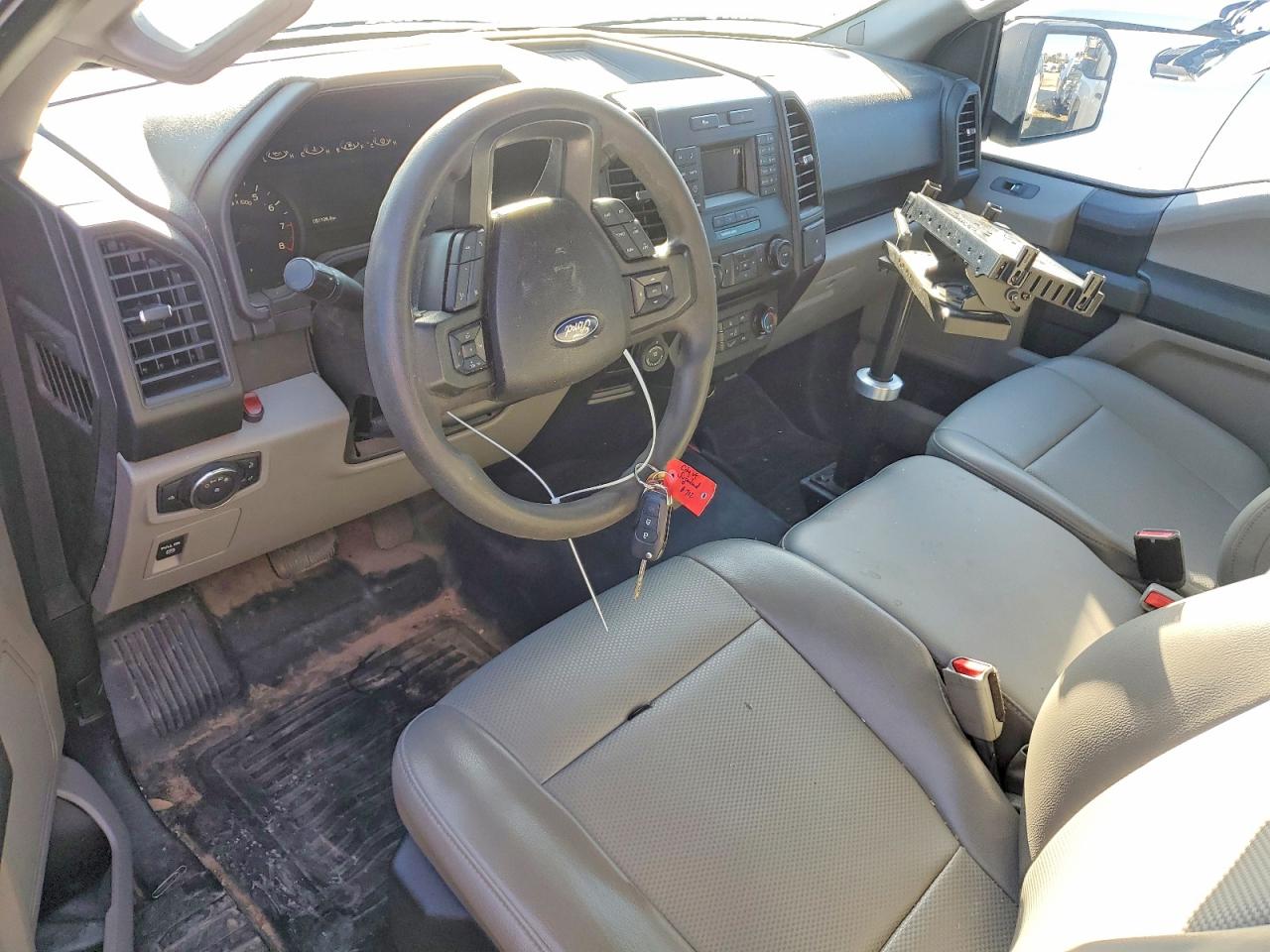 2017 FORD F150 photo 8
