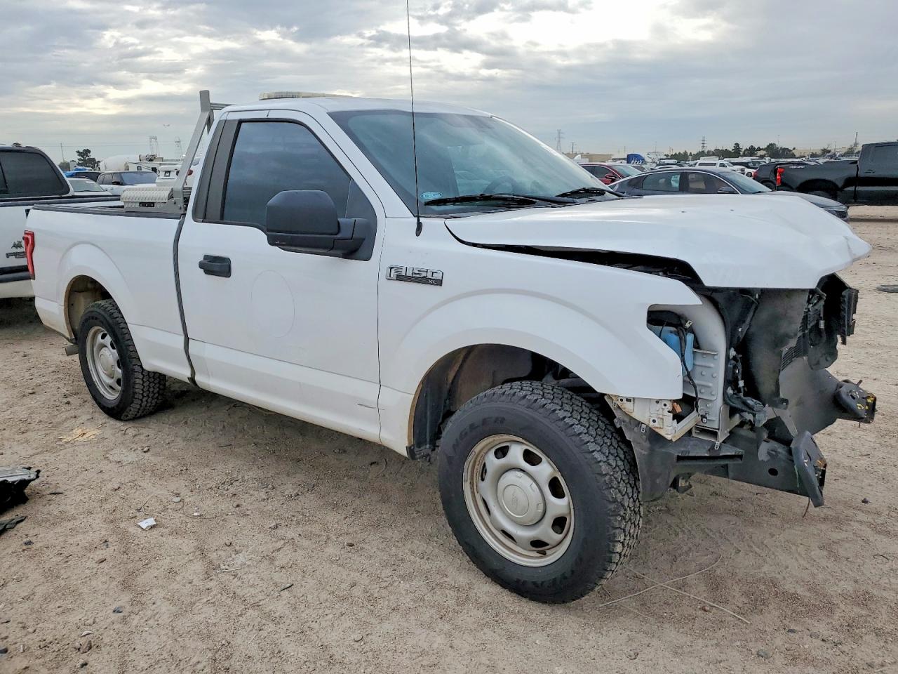 2017 FORD F150 photo 4