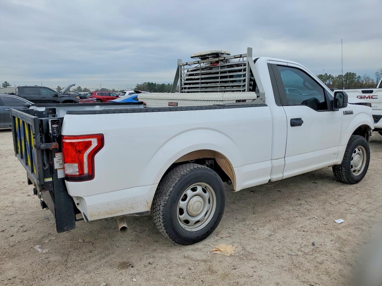 2017 FORD F150 photo 3