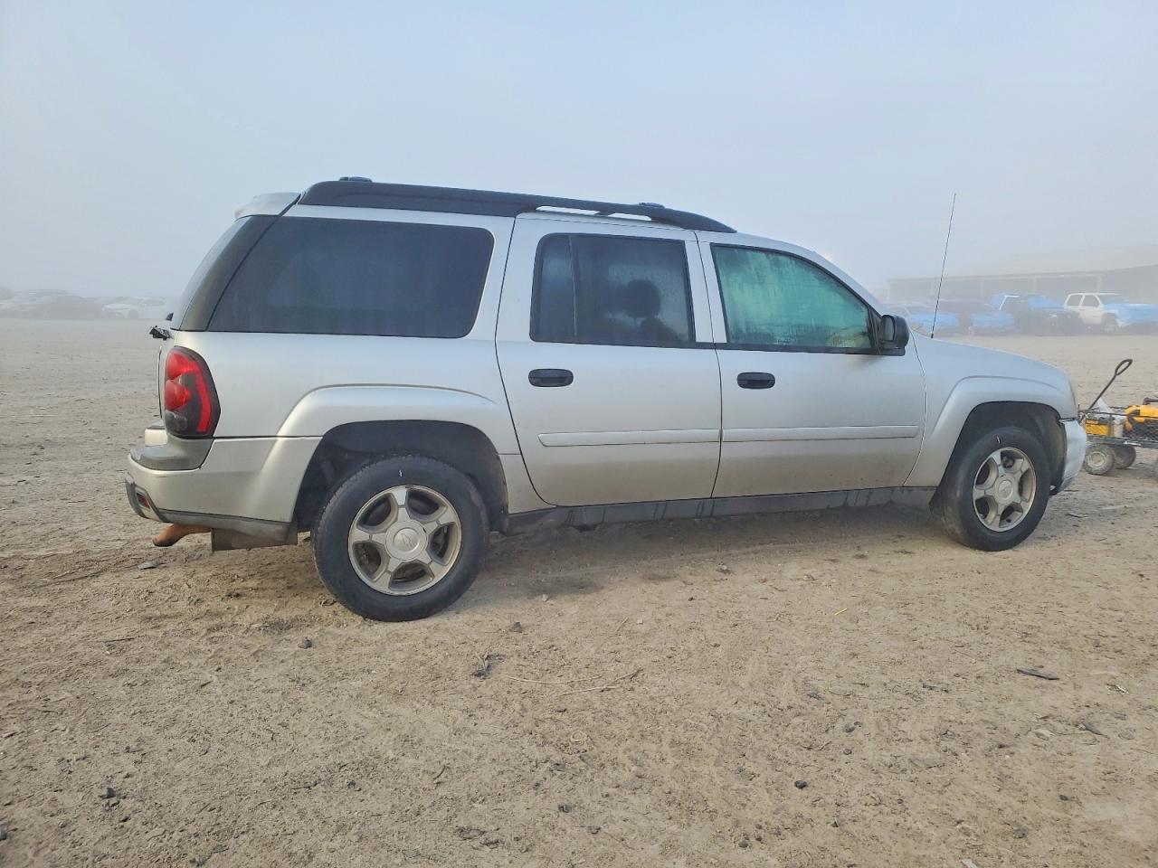 2006 CHEVROLET TRAILBLAZER EXT LS photo 3