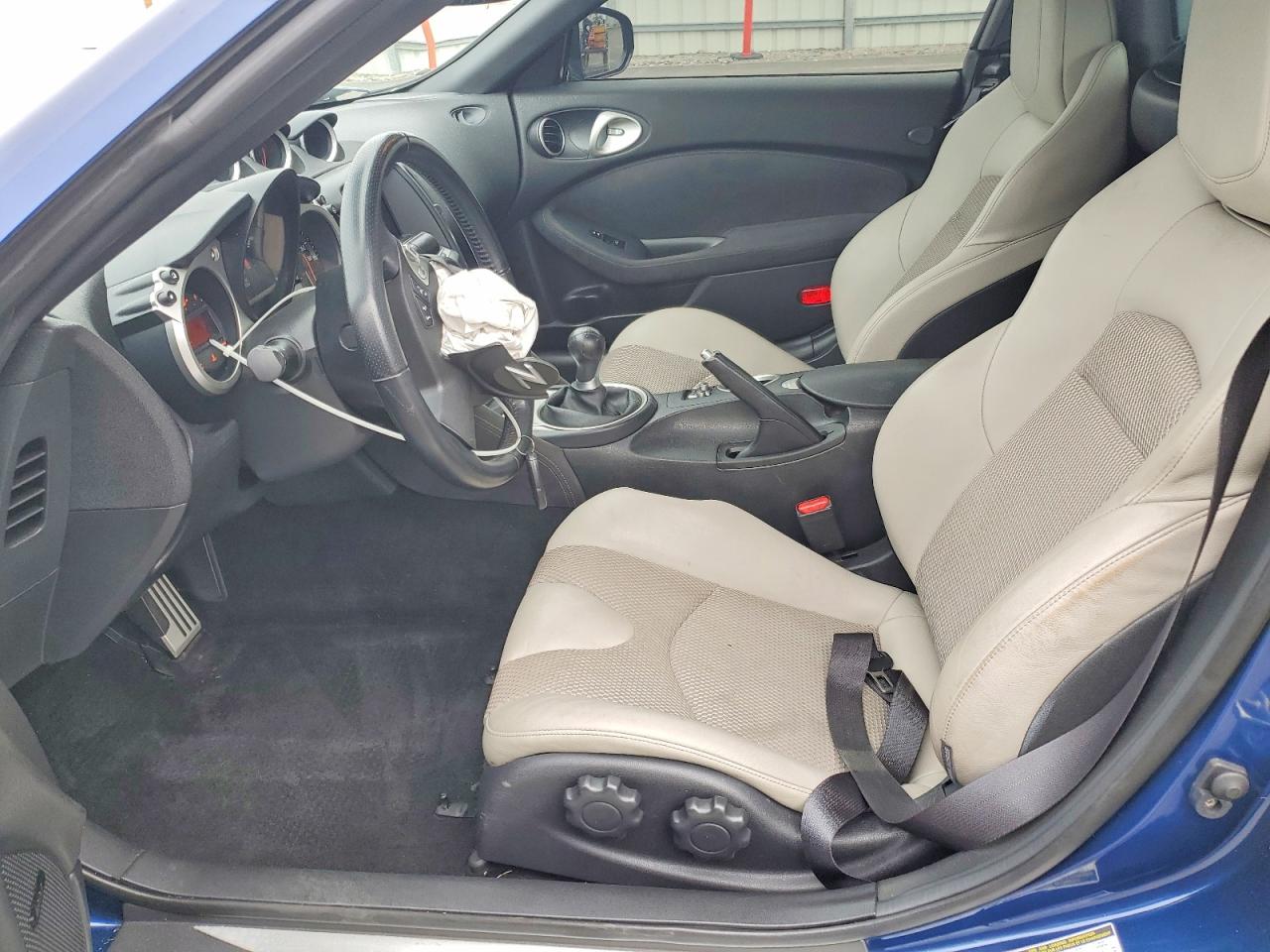 2013 NISSAN 370Z BASE photo 7