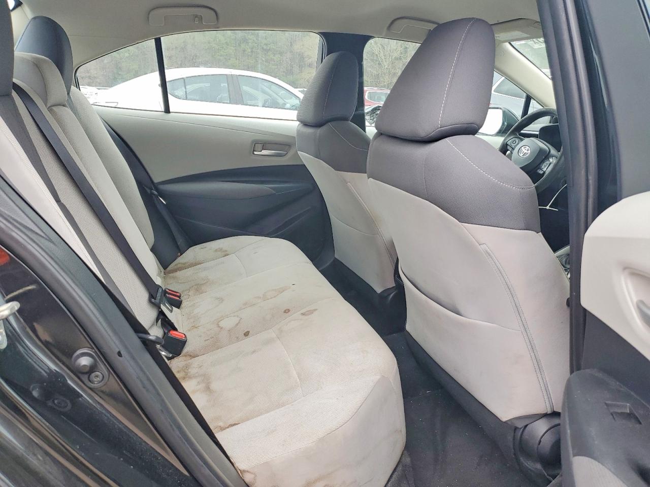 2020 TOYOTA COROLLA LE photo 19