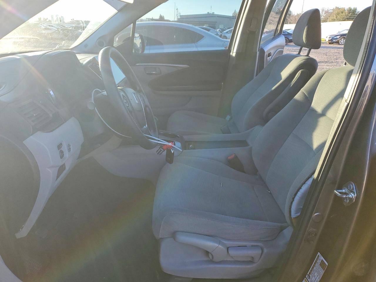2016 HONDA PILOT LX photo 7