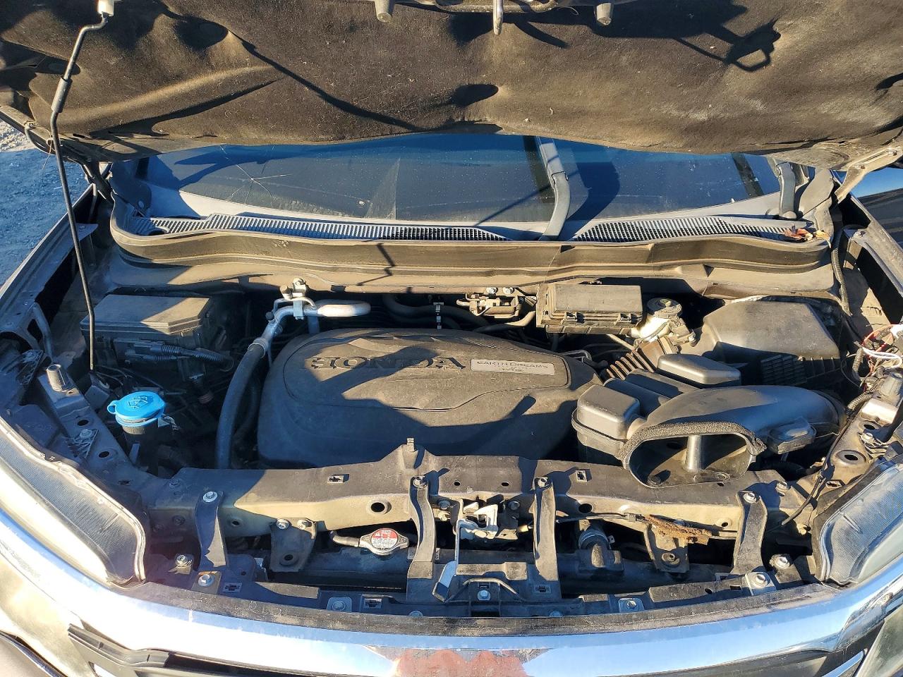 2016 HONDA PILOT LX photo 12