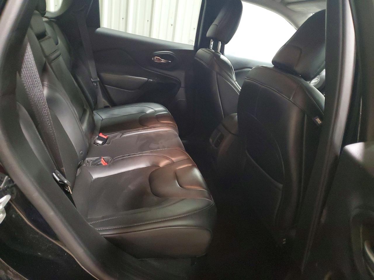 2019 JEEP CHEROKEE LATITUDE PLUS photo 11