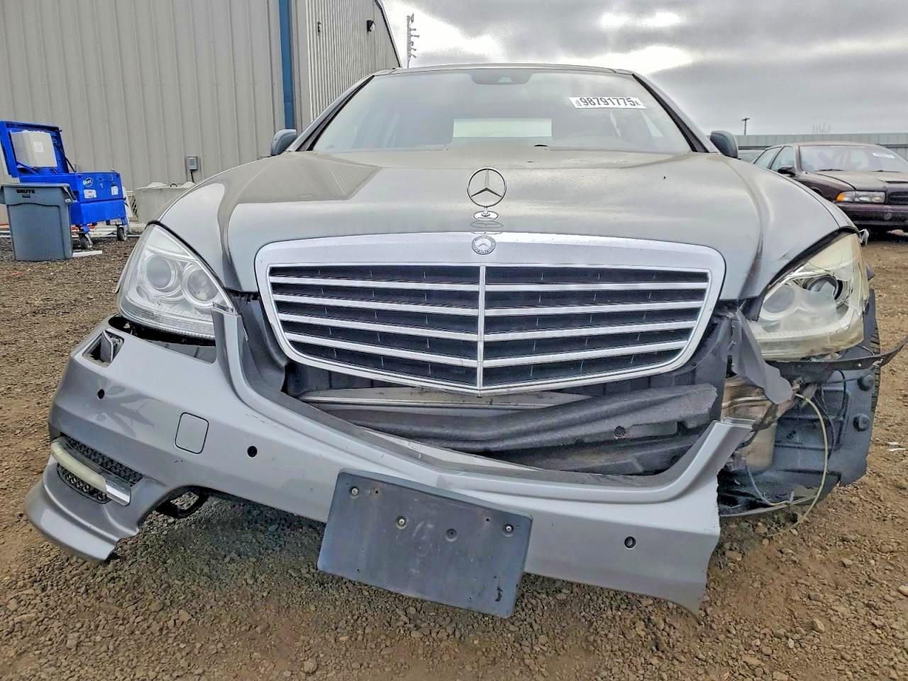 2010 MERCEDES-BENZ S 550 4MATIC photo 5