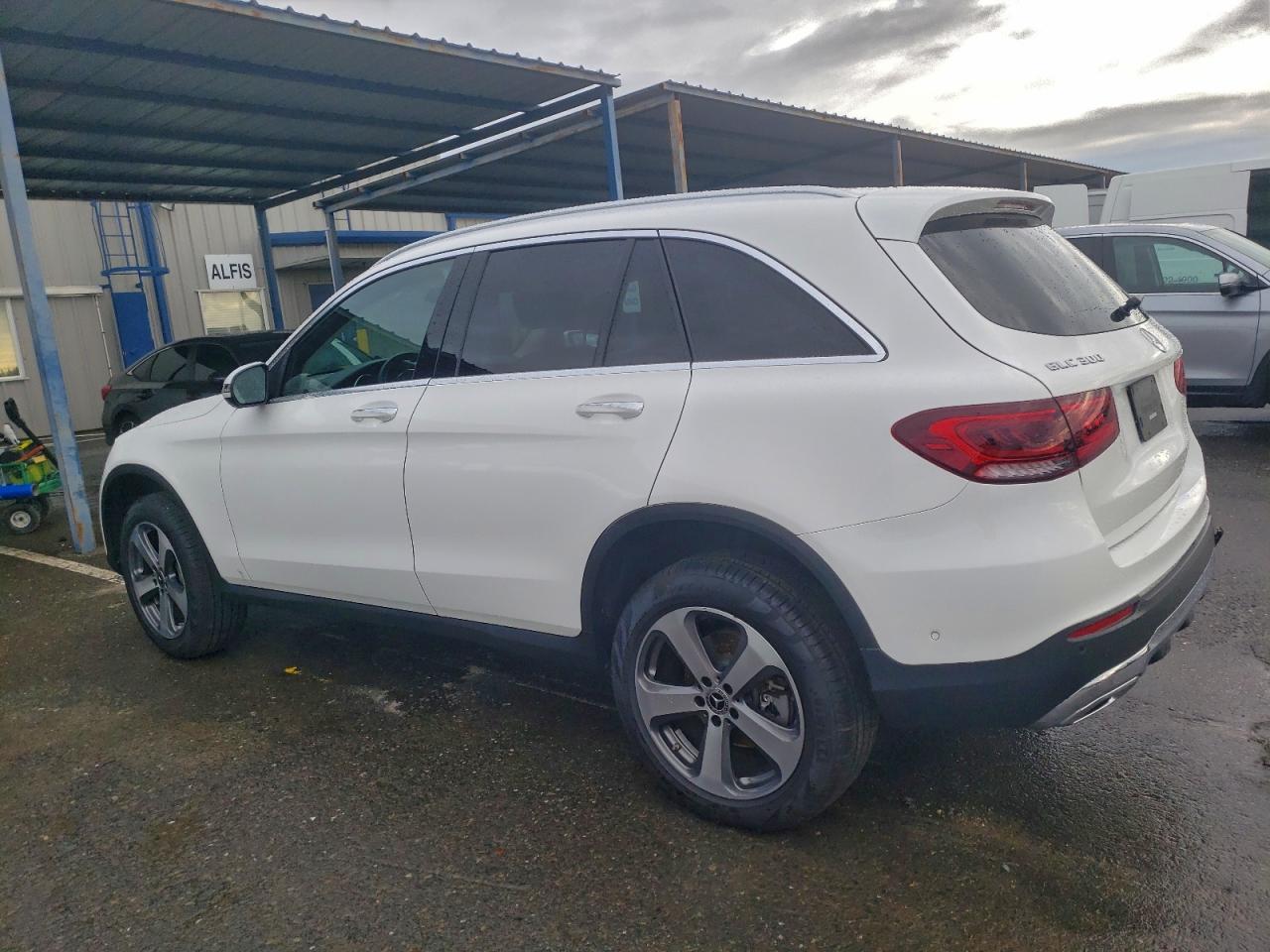 2022 MERCEDES-BENZ GLC 300 photo 3