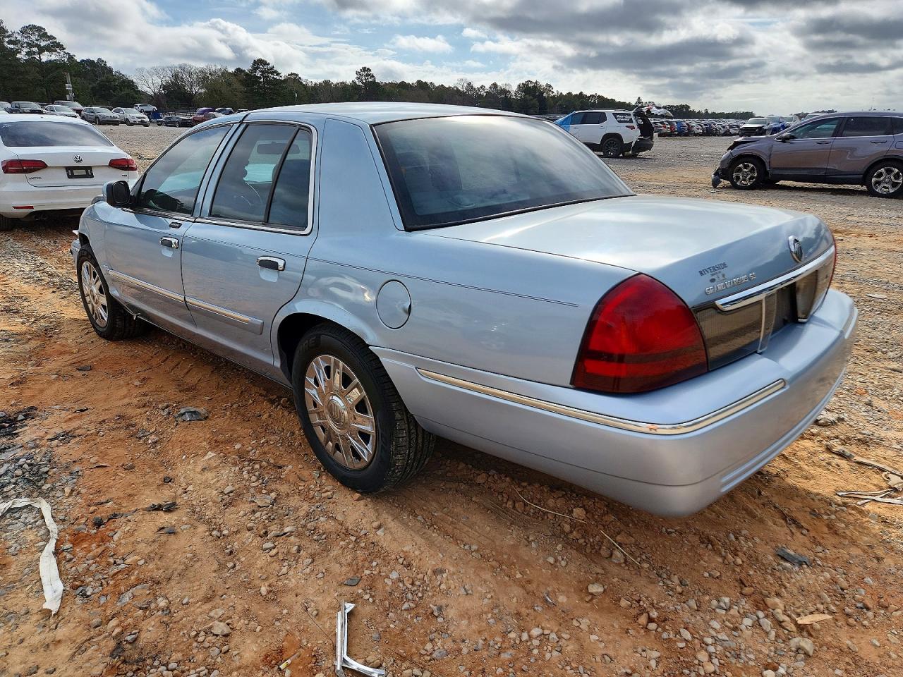 2008 MERCURY GRAND MARQUIS GS photo 3