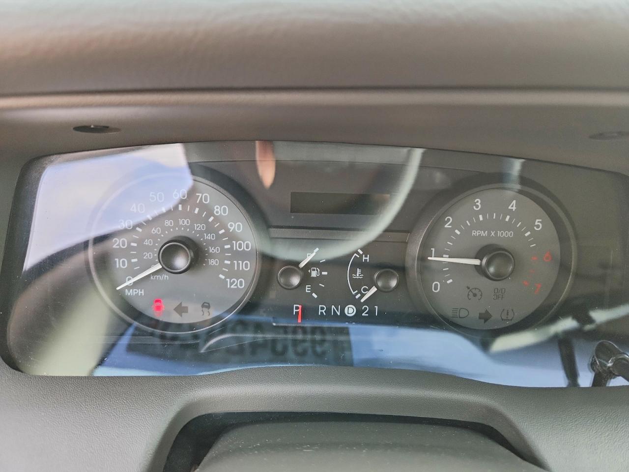 2008 MERCURY GRAND MARQUIS GS photo 17