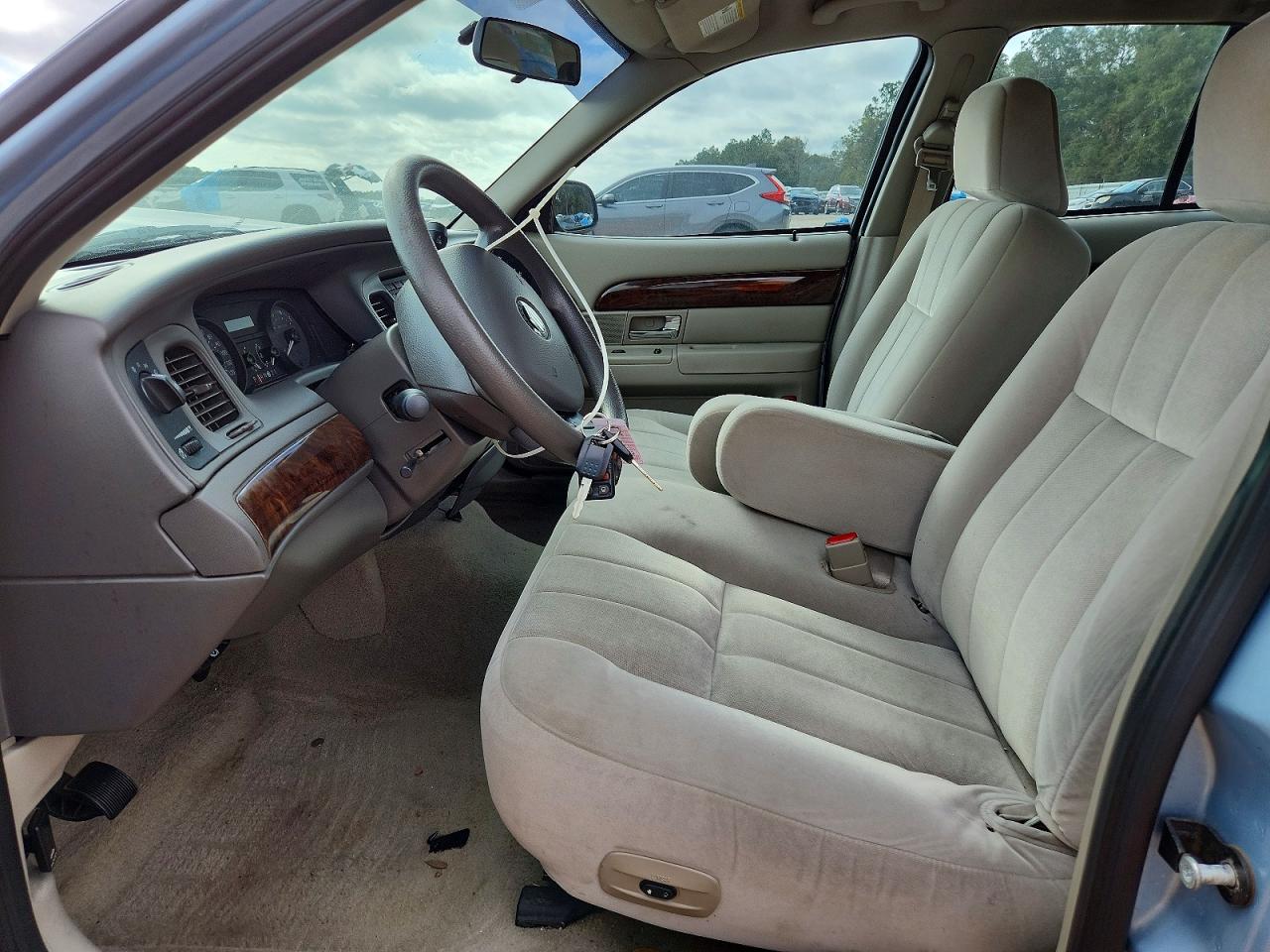 2008 MERCURY GRAND MARQUIS GS photo 13