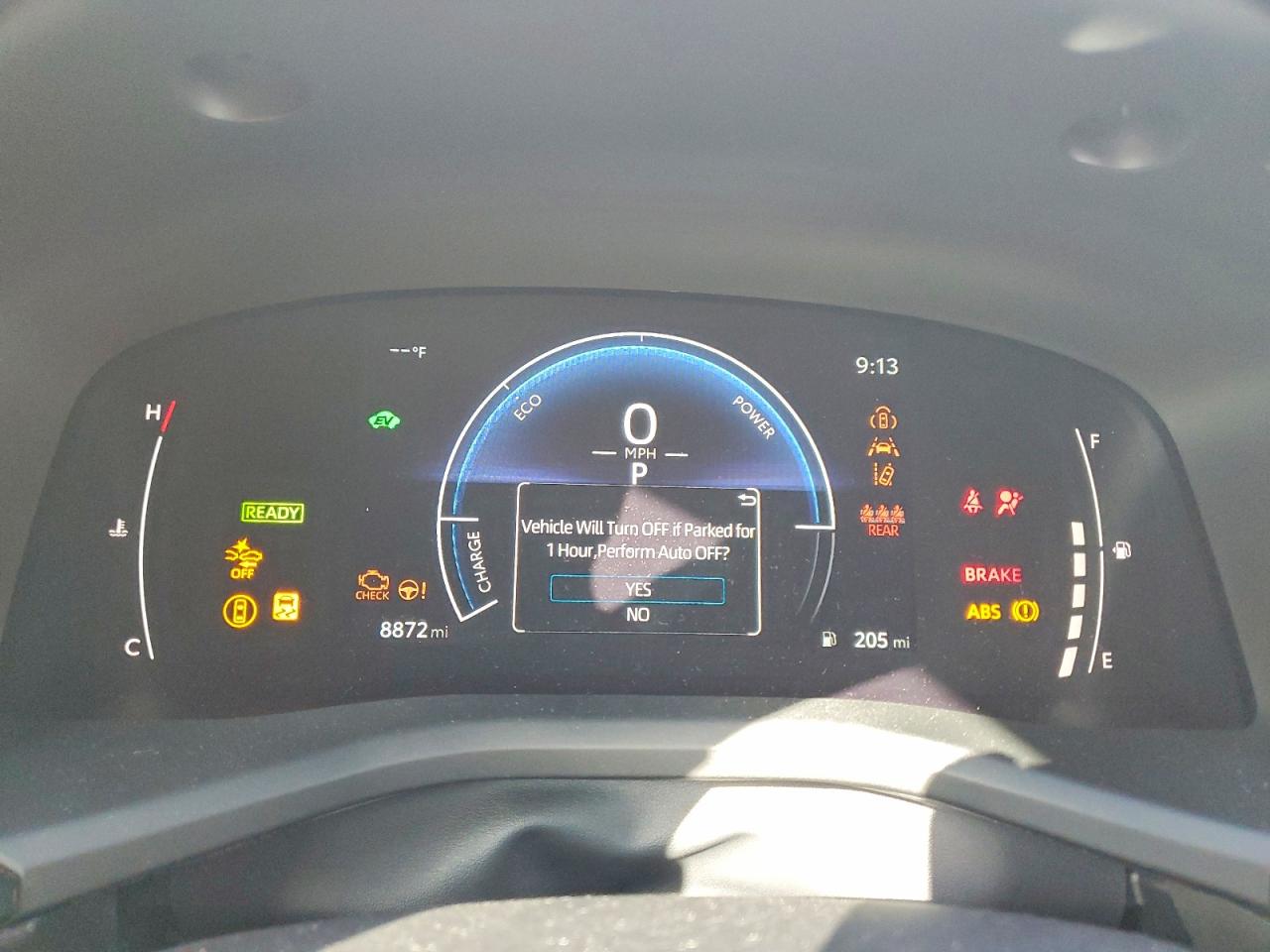 2025 TOYOTA CAMRY XSE photo 9