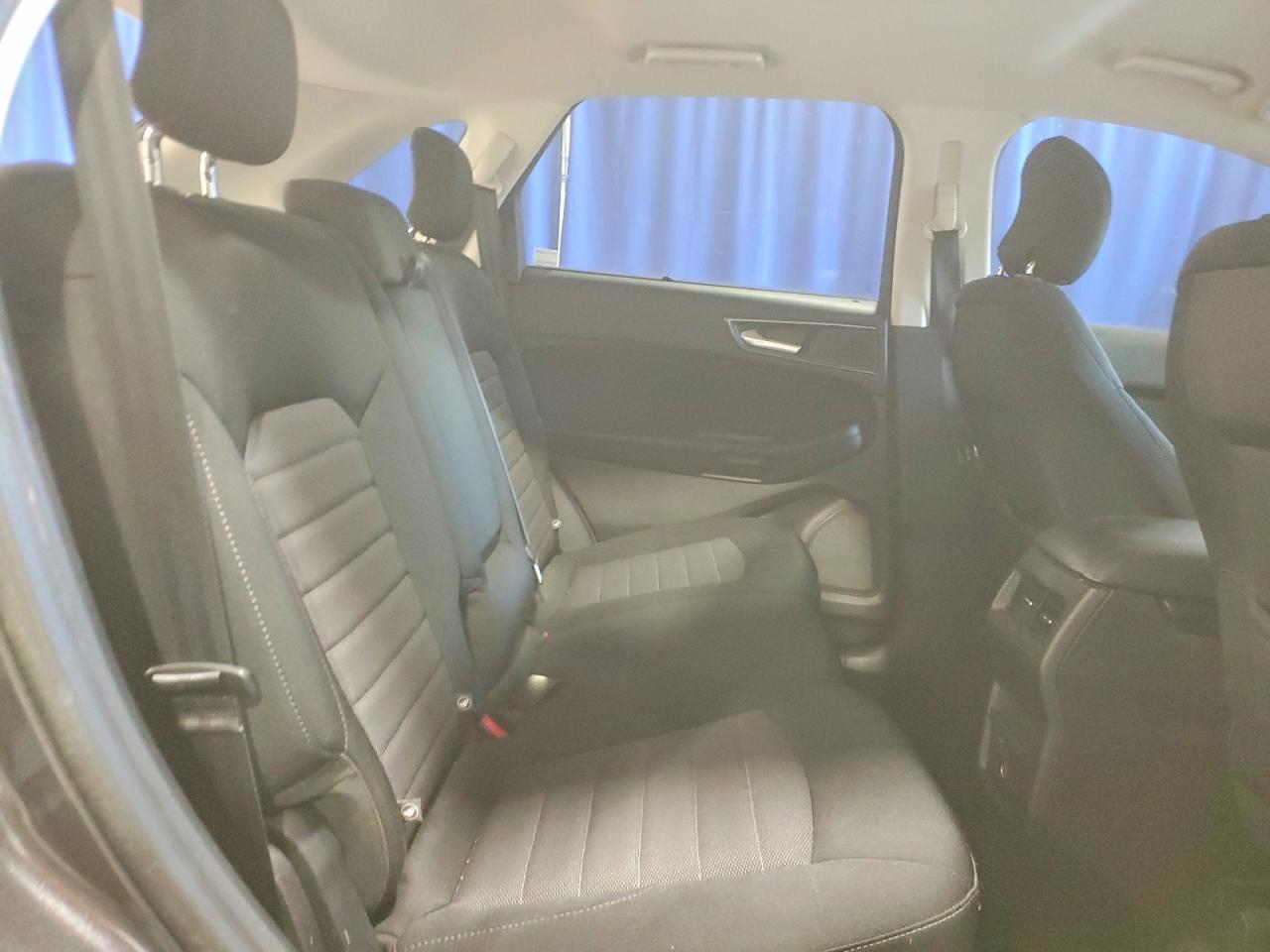 2018 FORD EDGE SE photo 11