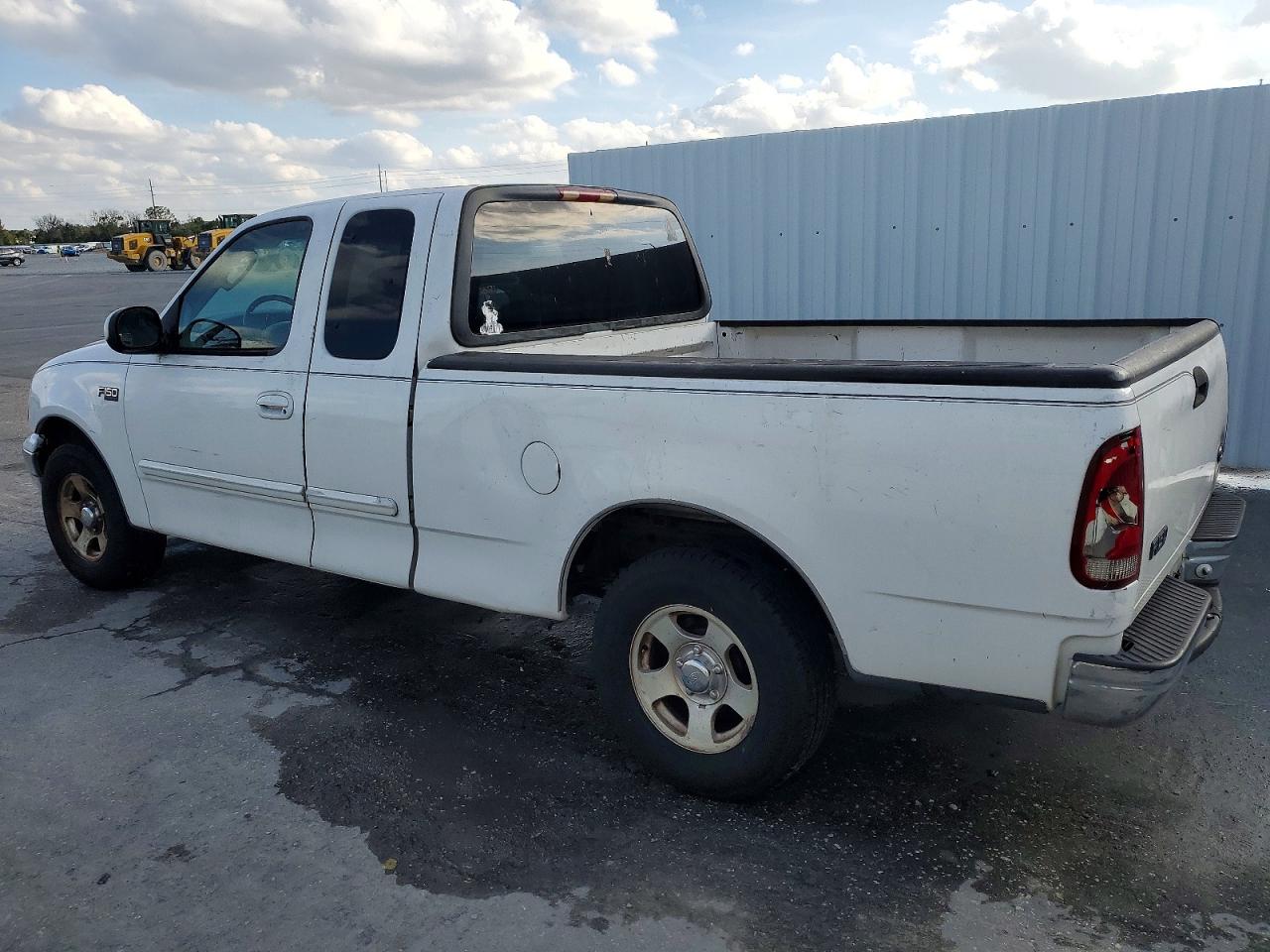 2003 FORD F150 photo 2