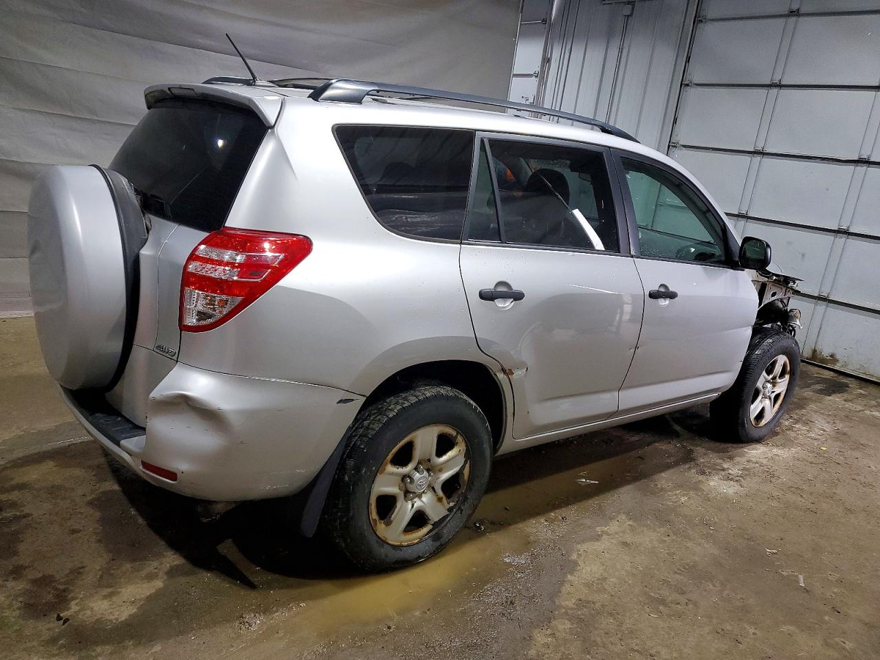 2012 TOYOTA RAV4 photo 5