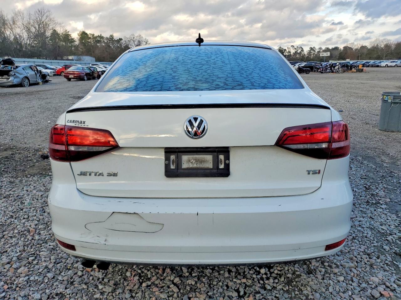 2018 VOLKSWAGEN JETTA SPORT photo 11