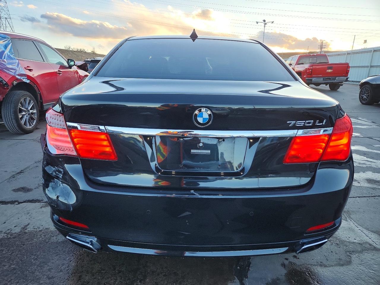 2011 BMW 750 LXI photo 11