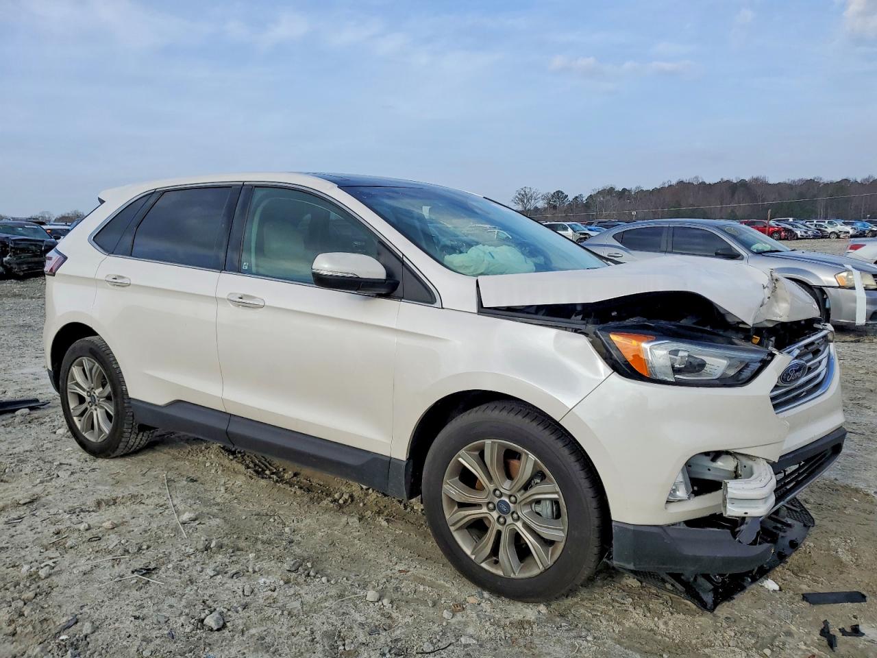 2019 FORD EDGE TITANIUM photo 4