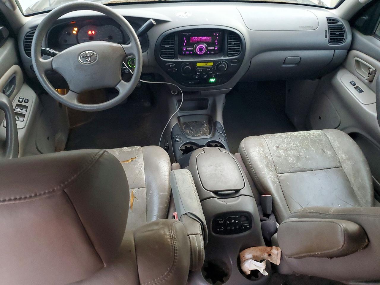 2003 TOYOTA SEQUOIA SR5 photo 8