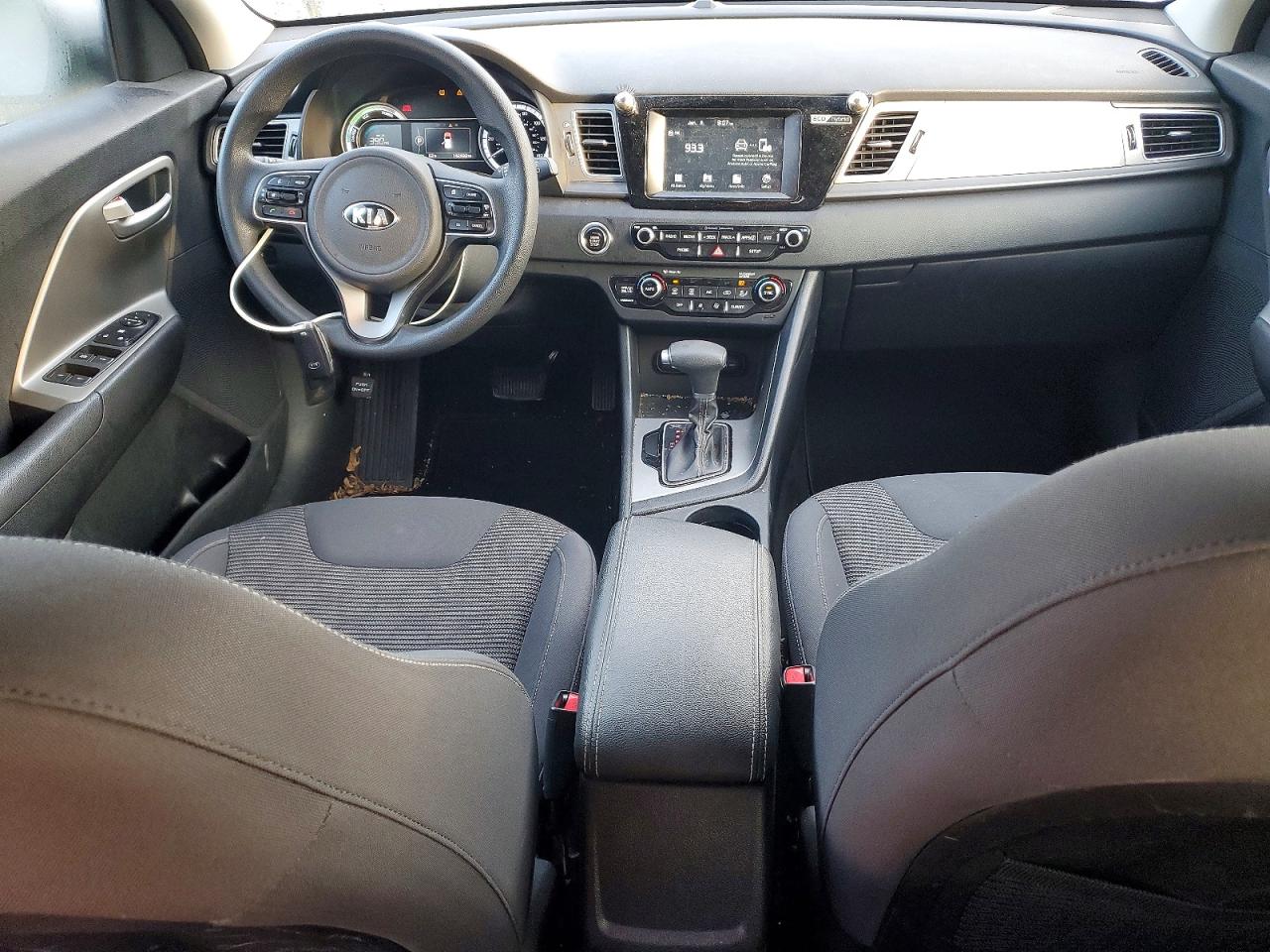 2018 KIA NIRO FE photo 8