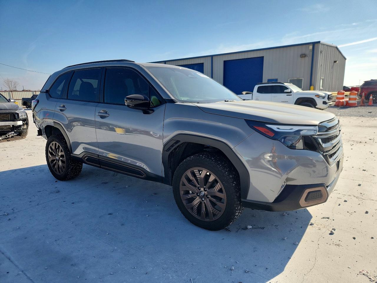 2025 SUBARU FORESTER SPORT photo 4