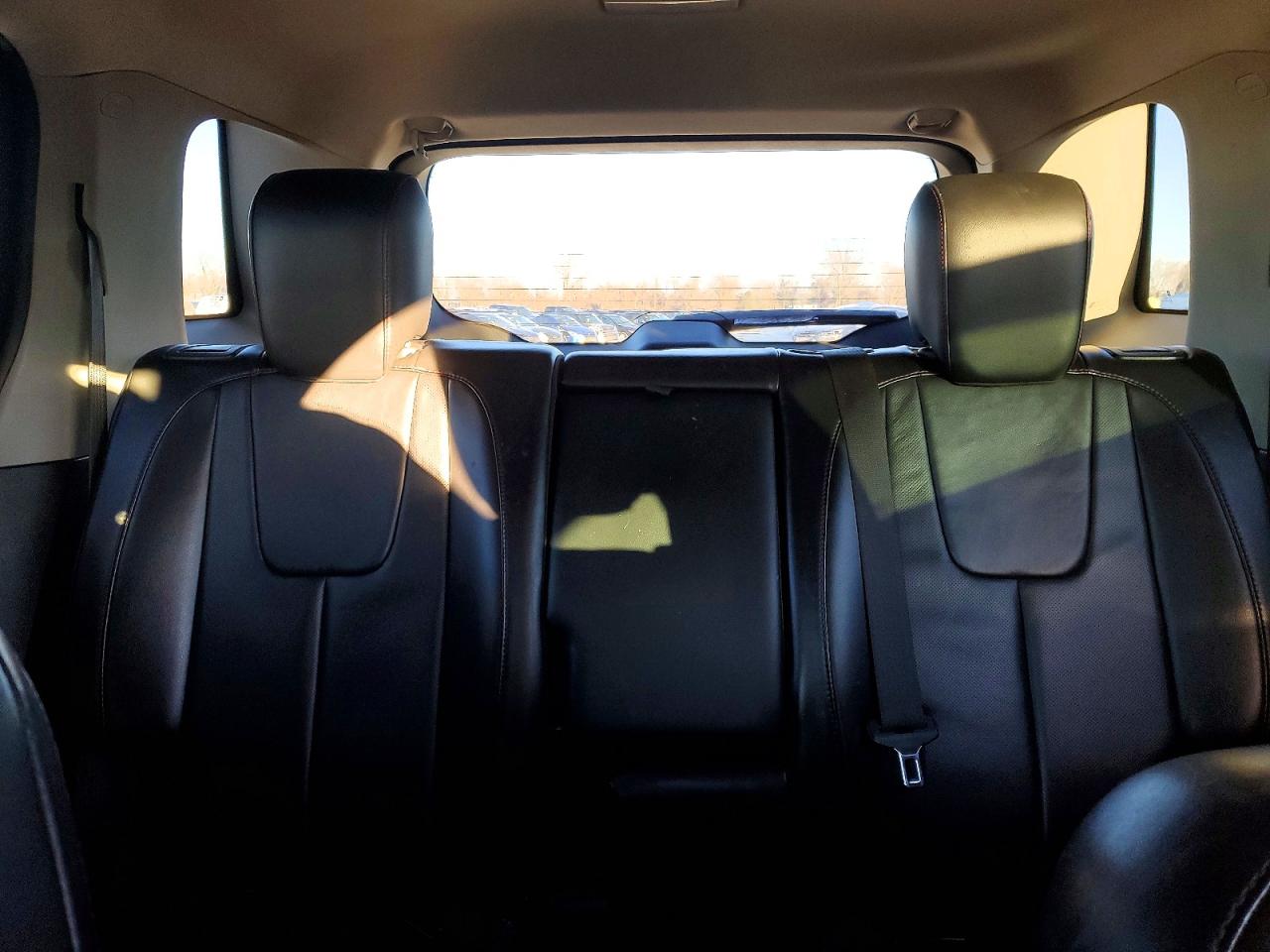 2015 GMC TERRAIN SLT photo 10