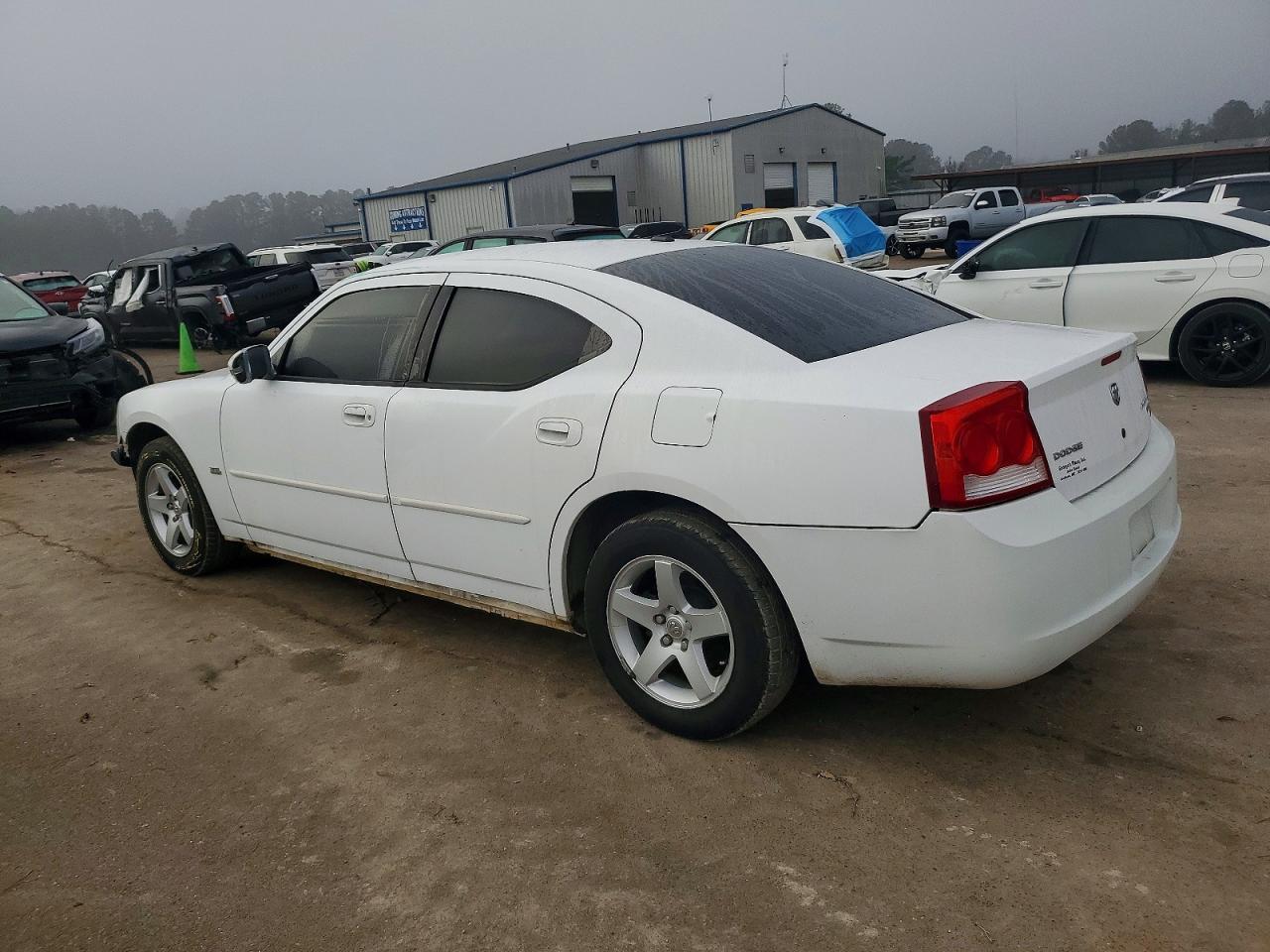 2010 DODGE CHARGER SXT photo 2