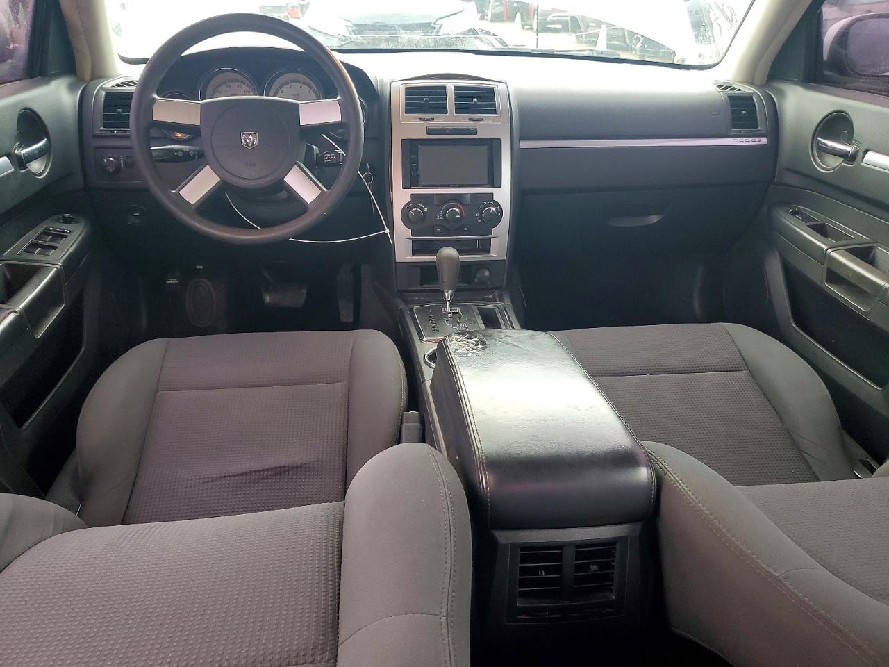 2010 DODGE CHARGER SXT photo 8