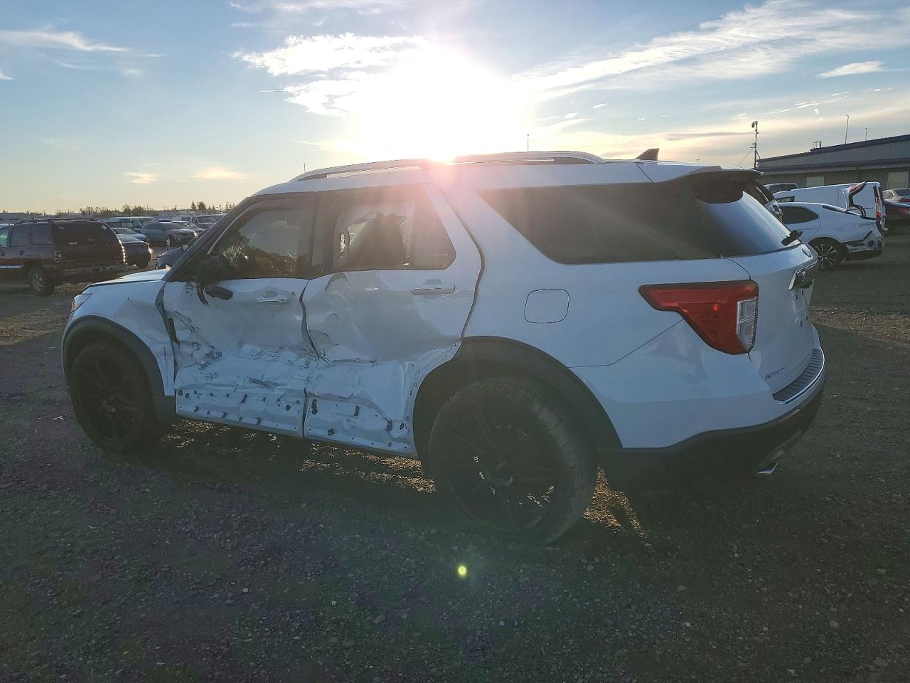 2021 FORD EXPLORER LIMITED photo 4