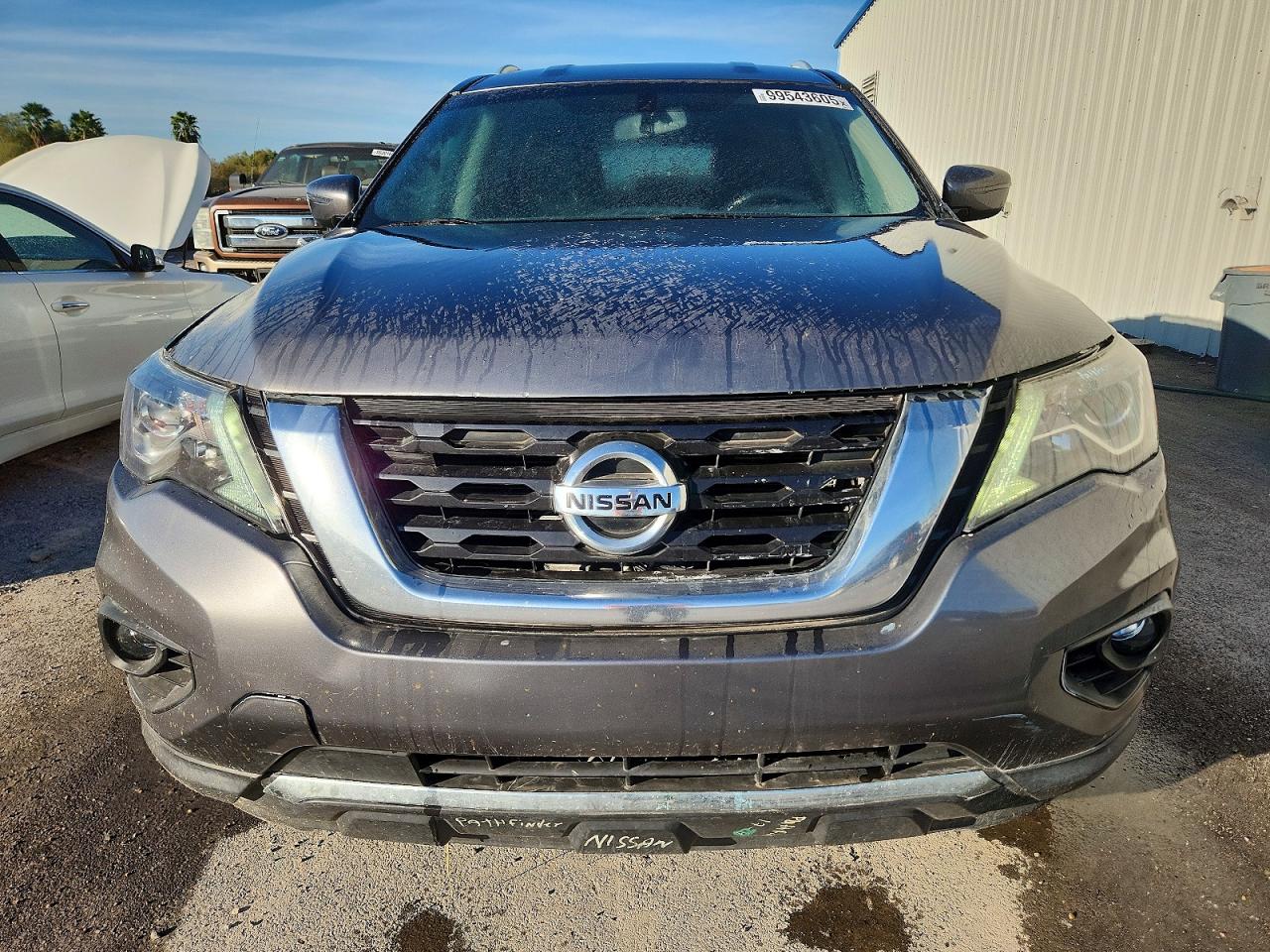 2020 NISSAN PATHFINDER SV photo 5