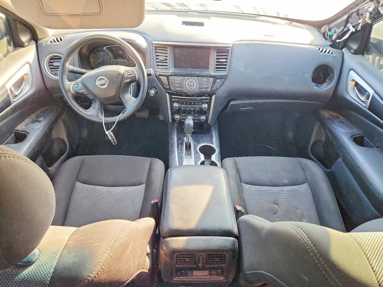 2020 NISSAN PATHFINDER SV photo 8