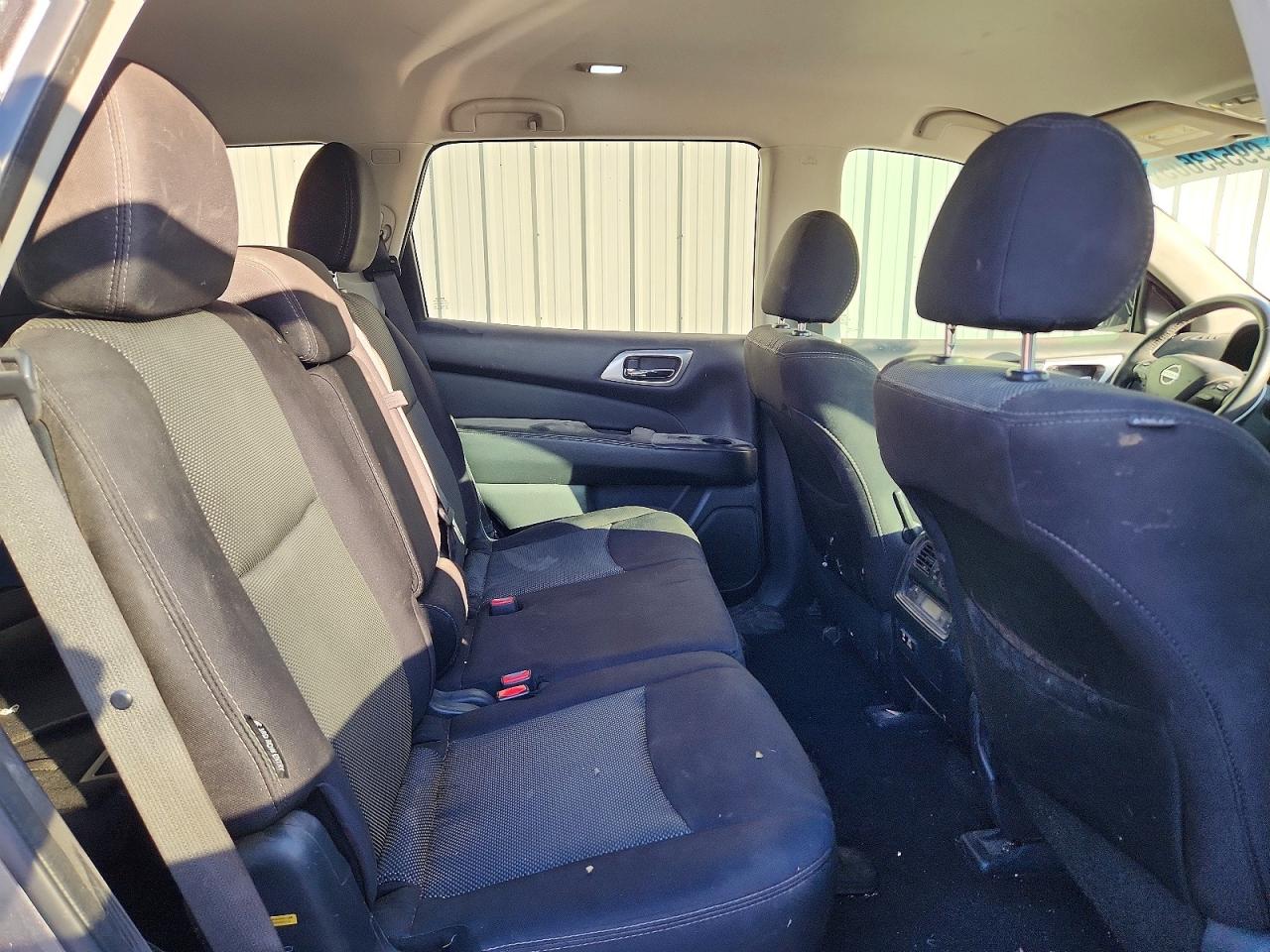 2020 NISSAN PATHFINDER SV photo 11