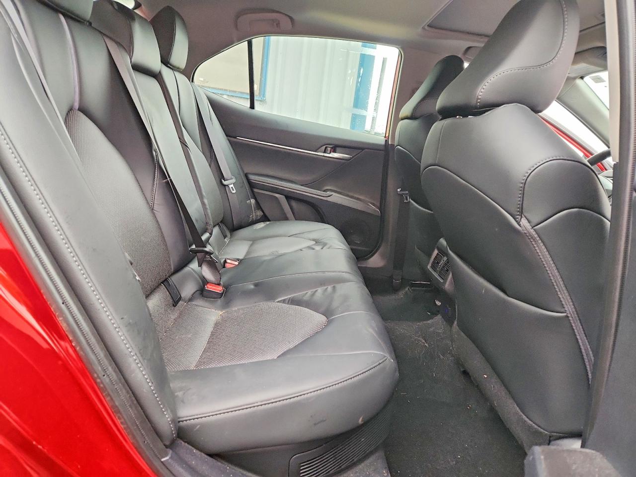 2024 TOYOTA CAMRY XLE photo 10