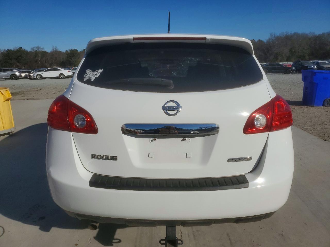 2013 NISSAN ROGUE S photo 6