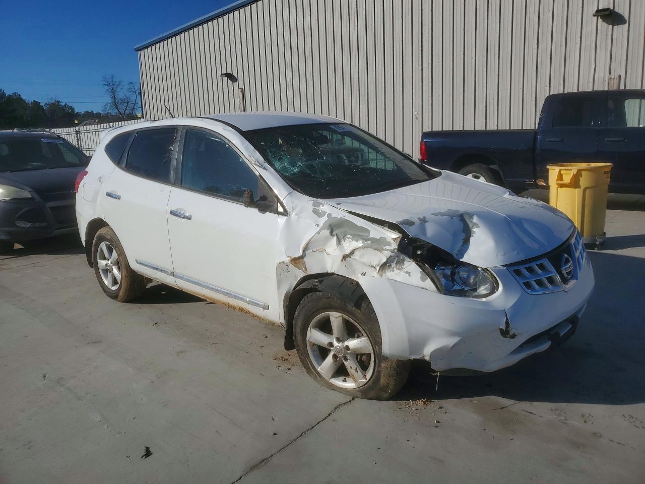 2013 NISSAN ROGUE S photo 4