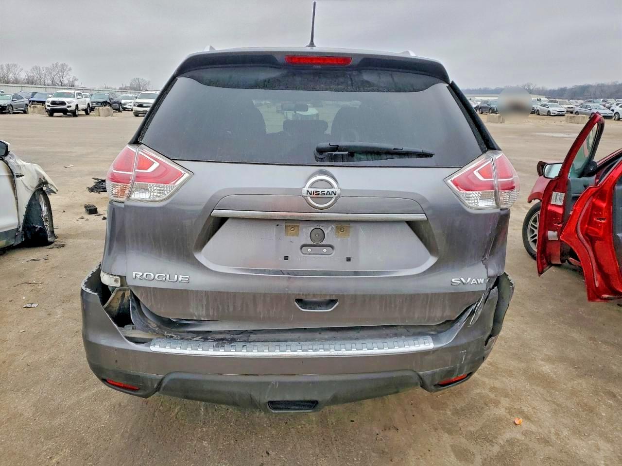 2016 NISSAN ROGUE S photo 6