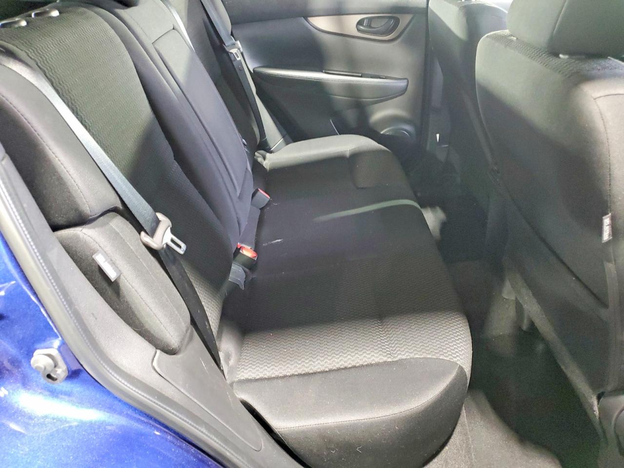 2020 NISSAN ROGUE SPORT S photo 11