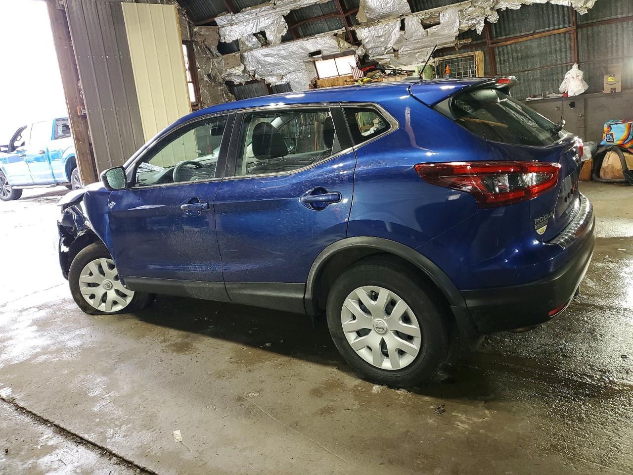 2020 NISSAN ROGUE SPORT S photo 2