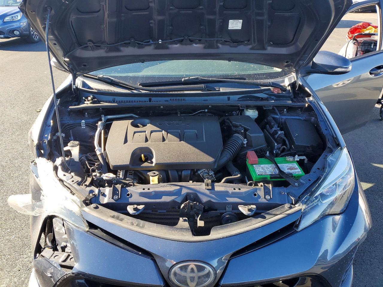 2018 TOYOTA COROLLA L photo 11